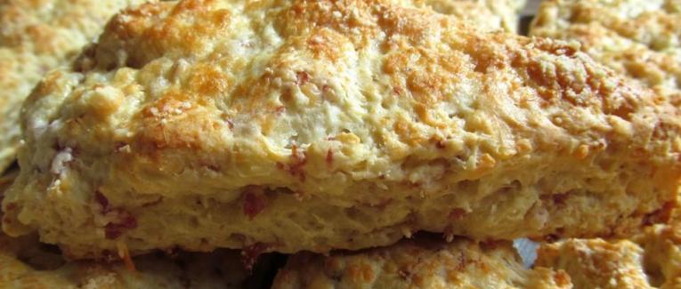 Scones au jambon du pays et fromage
