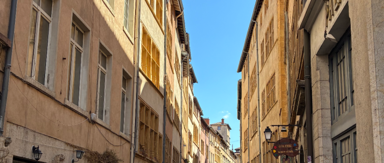 Même Jacques ne le savait plus...