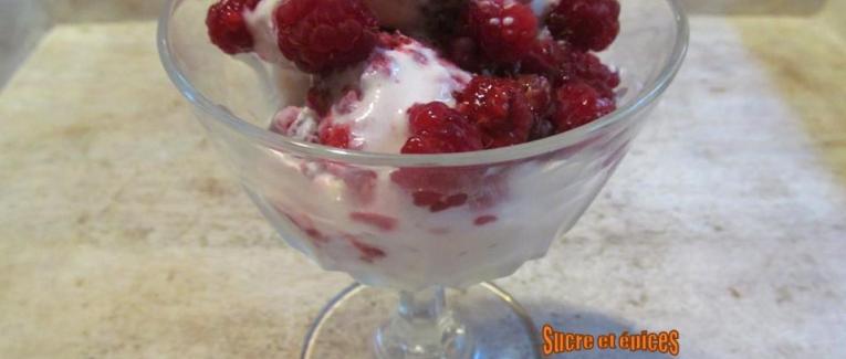 Glace à la framboise - recette facile, sans sorbetière