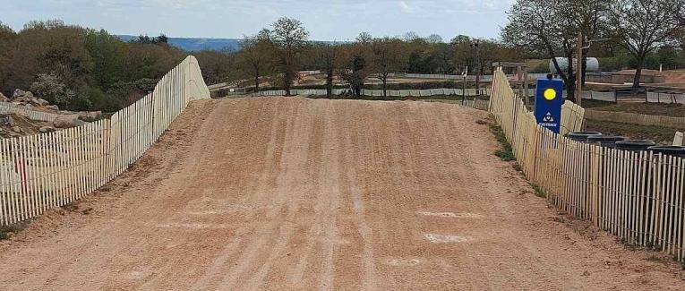 Projet de sauts "protéger" 