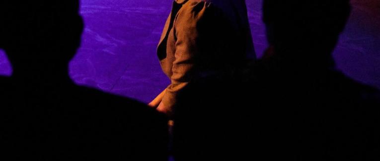 Critique-Spectacle / Alexia Effoa "se décharge" sur la scène de Georges Momboye