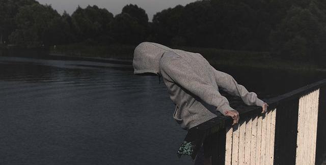 Un poème par jour pour chaque enfant placé