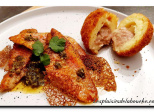 Filets de rouget, cromesquis de pomme de terre cœur crème de lard et sauce chermoula. 