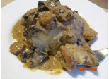 Crevettes aux champignons en sauce crémeuse à la moutarde