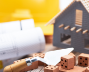 Matériaux de construction : pourquoi miser sur le réemploi ?