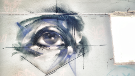 Allo ! Y'a personne là haut Mac Fly !