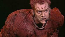 Un an après, NOTRE-DAME a toujours le Bourdon