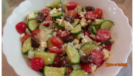 Salade grecque - Recette en vidéo