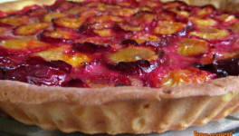 Tarte aux prunes rouges