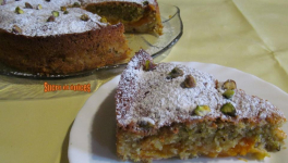 Gâteau moelleux abricots pistaches - Recette en vidéo