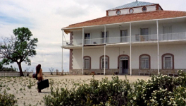 Anna et les loups (Anna y los lobos, Carlos Saura, 1973)