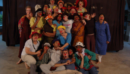 Des clowns à Ushagram (suite)