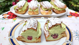 Eclairs framboise pistache - Recette en vidéo