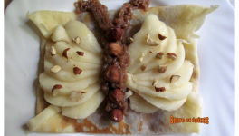 Crêpes Papillon à la crème de marrons, poires et noisettes