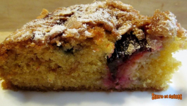 Moelleux aux prunes et amandes