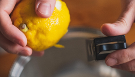 Crème de citron ou Lemon curd avec des oeufs entiers