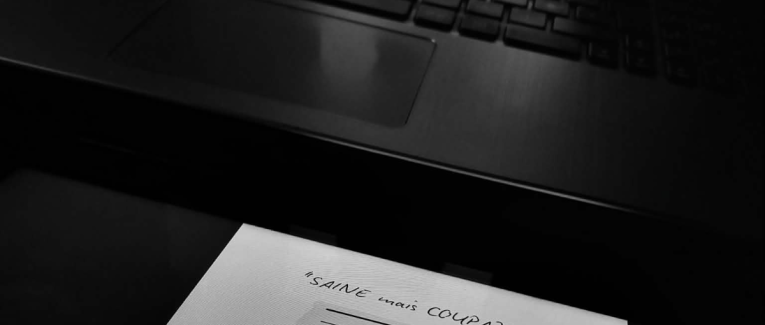 Le Miroir des Réseaux : De la dérive numérique à la reconquête du sens