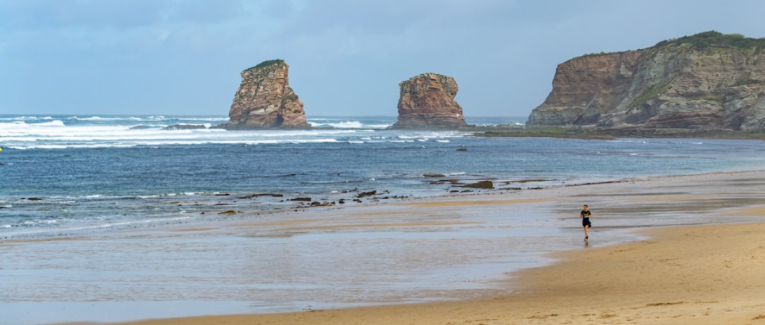 Une vie d'amour : 08 — Hendaye