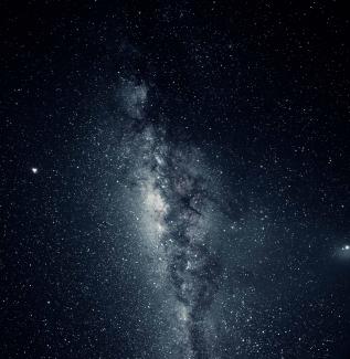 Sous le ciel étoilé