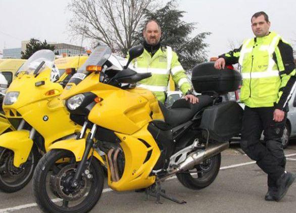 Etre excorte moto