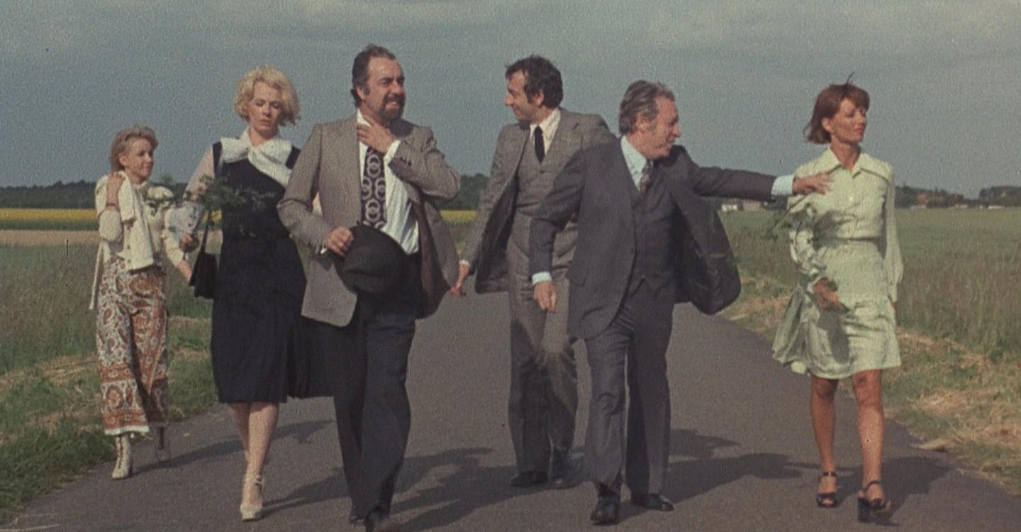 Le Charme discret de la bourgeoisie (Luis Buñuel 1972)