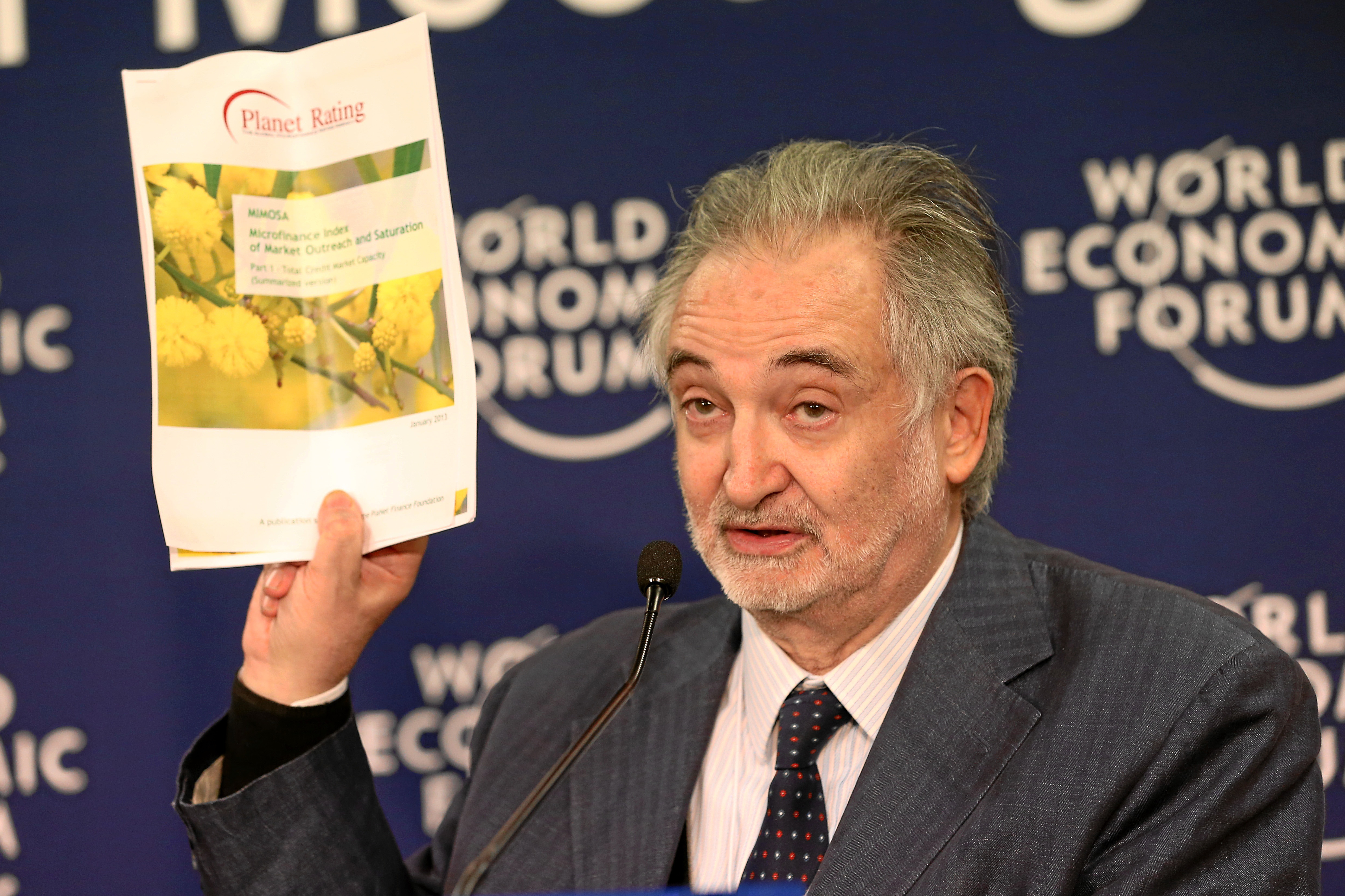 Photo : Jacques Attali au WEF Meeting 2013 de Davos - swiss-image.ch/Photo Moritz Hager (licence CC BY-NC-SA 2.0)
