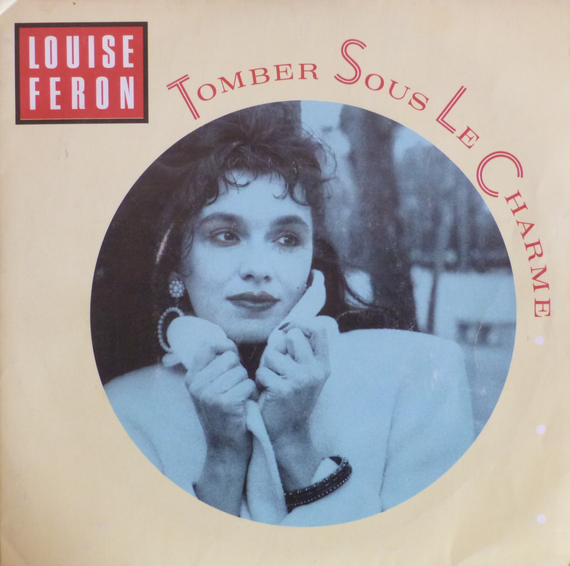 Louise Feron, Tomber sous le charme