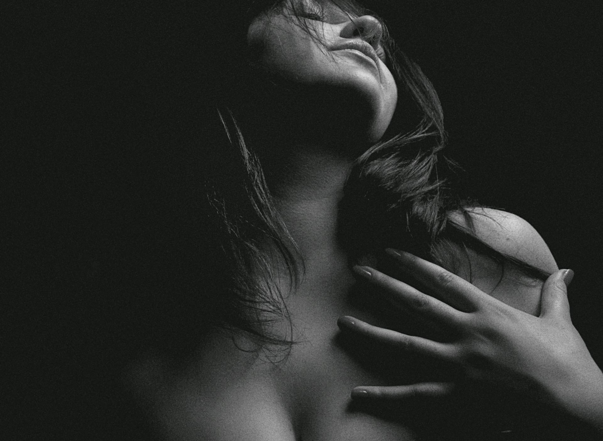 monochrome photo of sensual woman