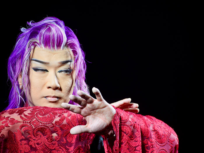 Aikawa Noboru onnagata solodance